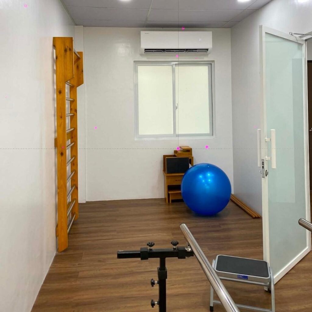 PMP Pain Center Poblacion Exercise room